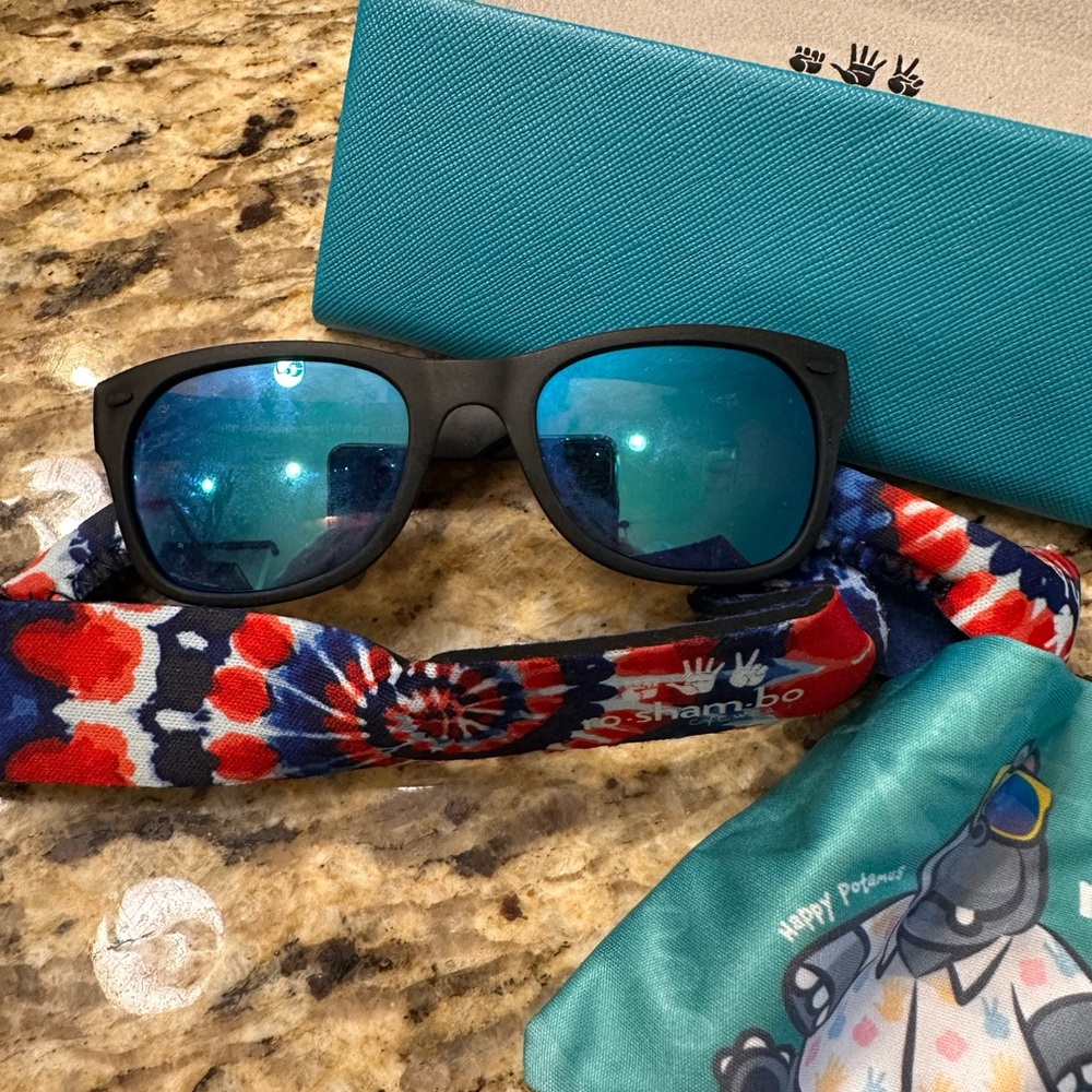 Ro·Sham·Bo Baby Sunglasses – Blue Mirror Lenses + Accessories
